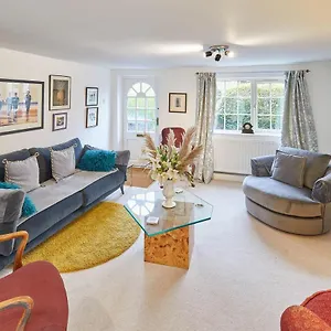https://host-stay-rose-cottage.yorkshirehotels.net